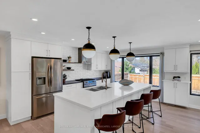 Additional image 14 of 16 Lynndale Dr