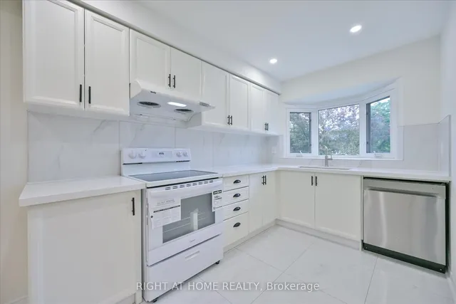 Additional image 3 of 5023 Northern Lights Circ