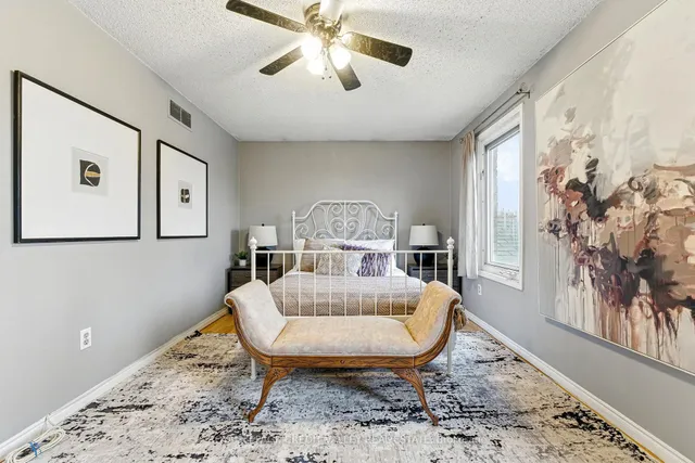 Additional image 18 of 24 Sandmere Ave