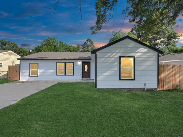 5911 Southurst St, Houston, TX 77033