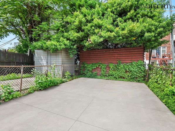 52 E 55th St, Brooklyn, NY 11203