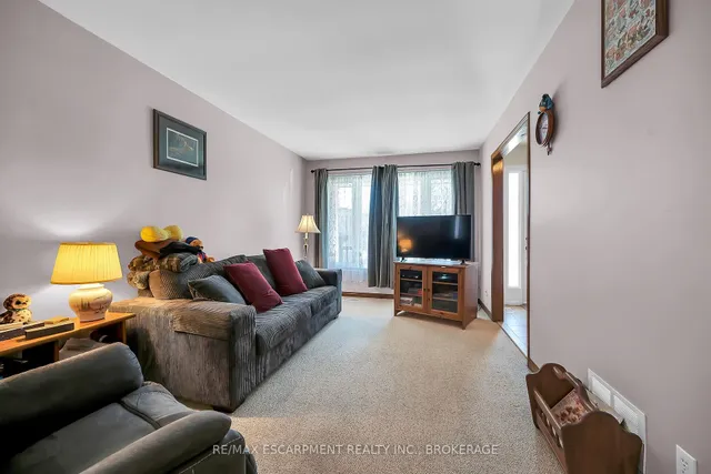 Additional image 9 of 43 Everest St