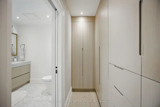 Additional image 20 of 190 Strathallan Blvd