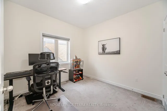 Additional image 34 of 47 Cobriza Cres