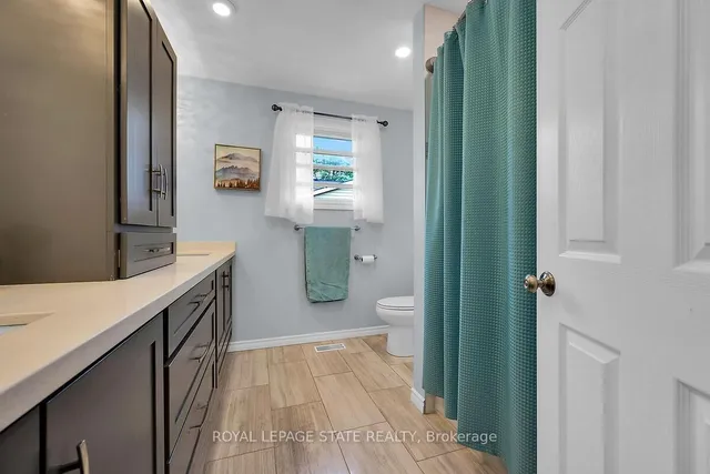 Additional image 15 of 4 Bing Cres