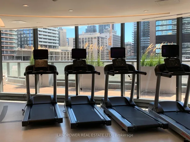 Additional image 19 of 11 Wellesley St Unit 1007