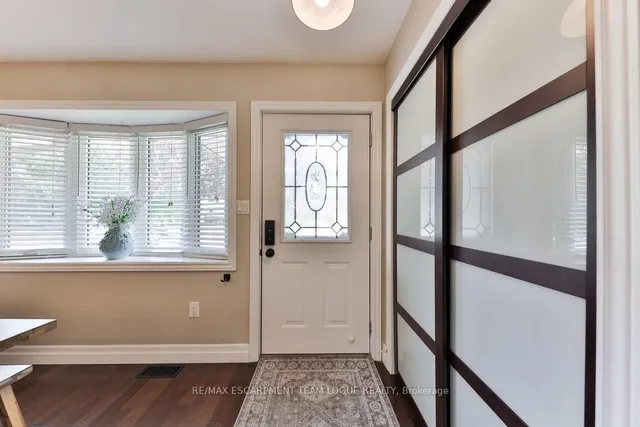 Additional image 4 of 50 Cornell Ave