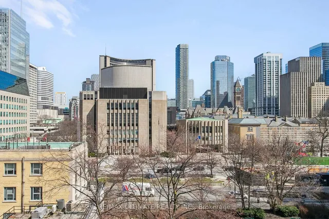 Additional image 2 of 210 Simcoe St Unit 611