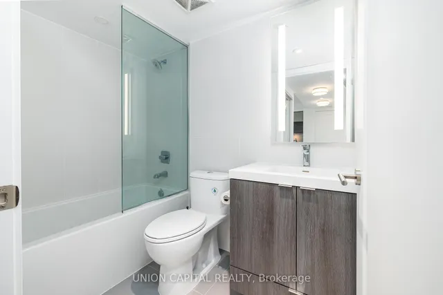 Additional image 14 of 585 Bloor St Unit 815