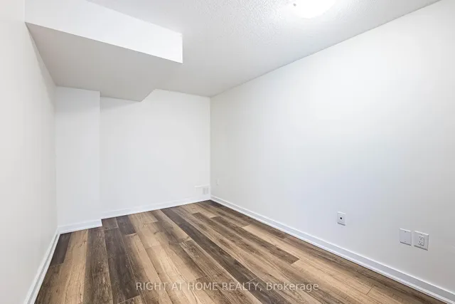 Additional image 24 of 12 Edsel Rd