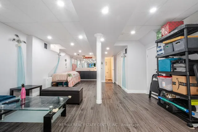 Additional image 33 of 37 Zachary Dr