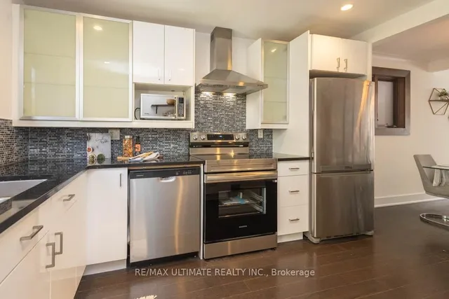 Additional image 12 of 147 Royal York Rd