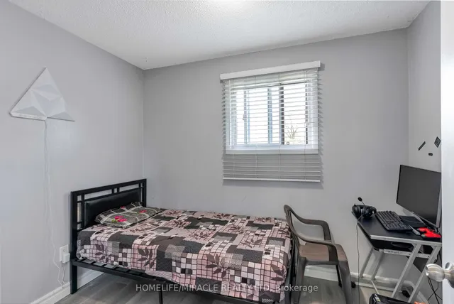 Additional image 24 of 156 Enderby Cres