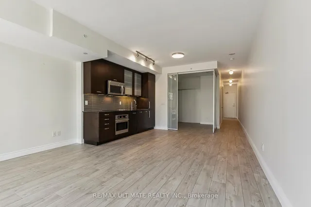 Additional image 29 of 210 Simcoe St Unit 611