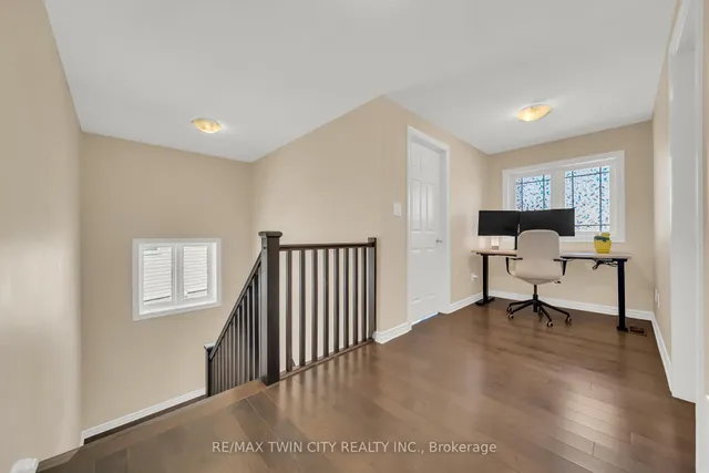 Additional image 25 of 437 Zeller Dr