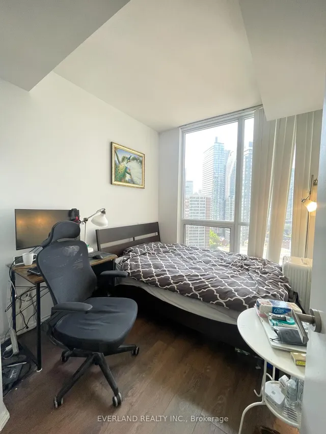 Additional image 9 of 45 Charles St Unit 1902