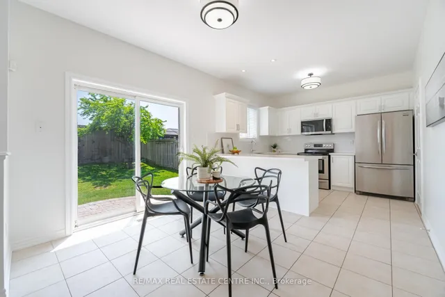 Additional image 13 of 221 Ellis Cres