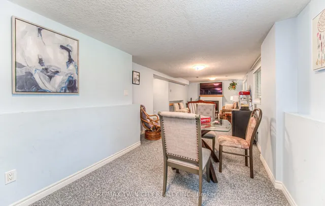Additional image 33 of 82 Roseneath Cres