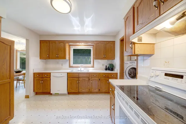 Additional image 7 of 3 Tristan Crt