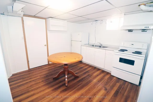 Additional image 30 of 98 Dalewood Ave