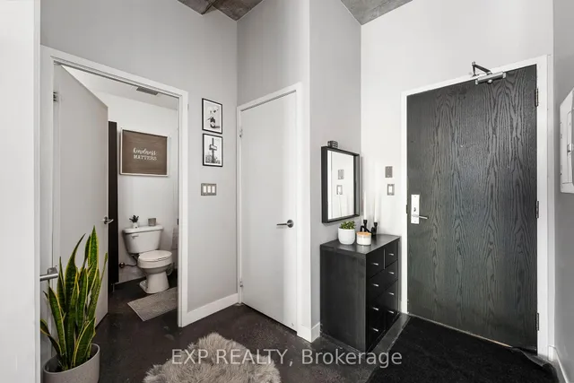 Additional image 7 of 201 Carlaw Ave Unit 608