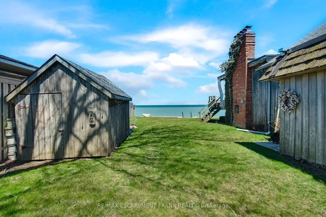 Additional image 29 of 56 SEABREEZE Cres