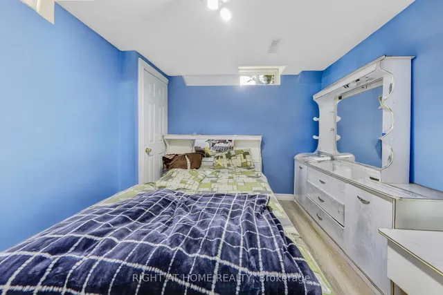 Additional image 39 of 28 Cedarvalley Blvd