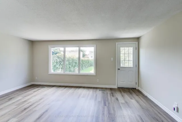 Additional image 4 of 22 Lucerne Dr