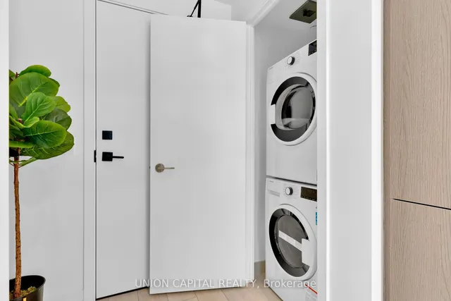 Additional image 16 of 55 Mercer St Unit 4606