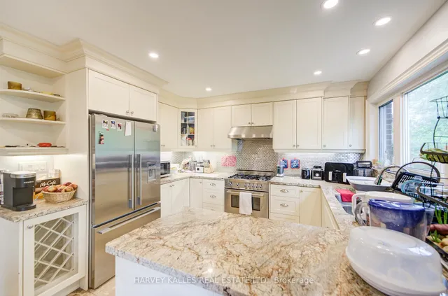 Additional image 5 of 29 Lois Ave