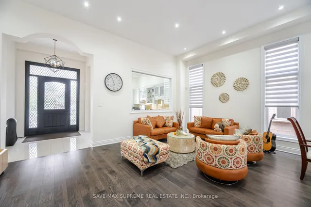 Additional image 9 of 12 Astrantia Way