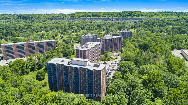 Additional image 45 of 1964 Main St Unit 1001