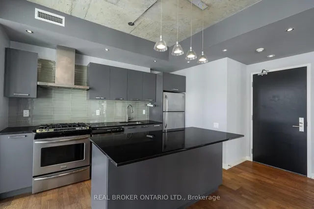 Additional image 8 of 95 Bathurst St Unit 1201