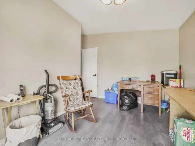 Additional image 19 of 82 Deschene Ave