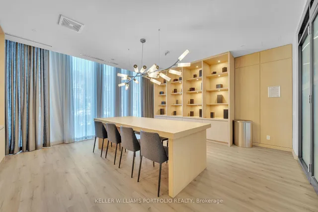 Additional image 37 of 215 Veterans Dr Unit 304