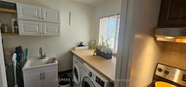 Additional image 8 of 47 Lexington Ave Unit 16