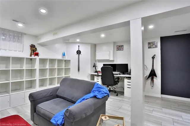 Additional image 39 of 10 Holborn Crt Unit 54