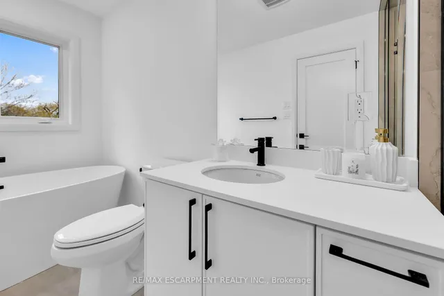 Additional image 36 of 31 Kingfisher Dr