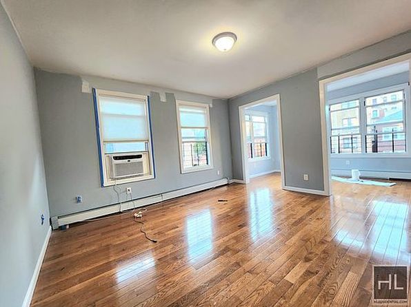 2736 University Ave APT 2, Bronx, NY 10468
