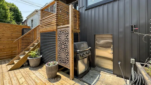 Additional image 38 of 83 Bertmount Ave