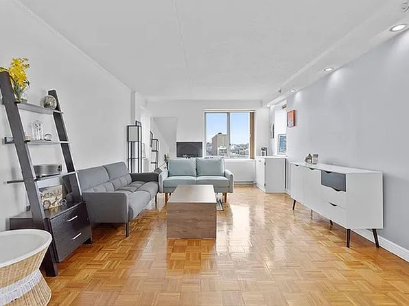 300 W 135th St APT 9F, New York, NY 10030