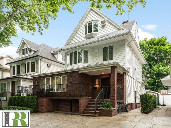 1104 E 18th St, Brooklyn, NY 11230