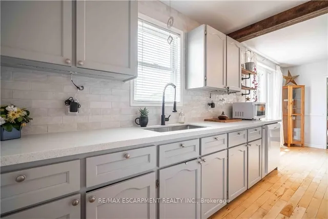 Additional image 17 of 8554 HALDIBROOK Rd