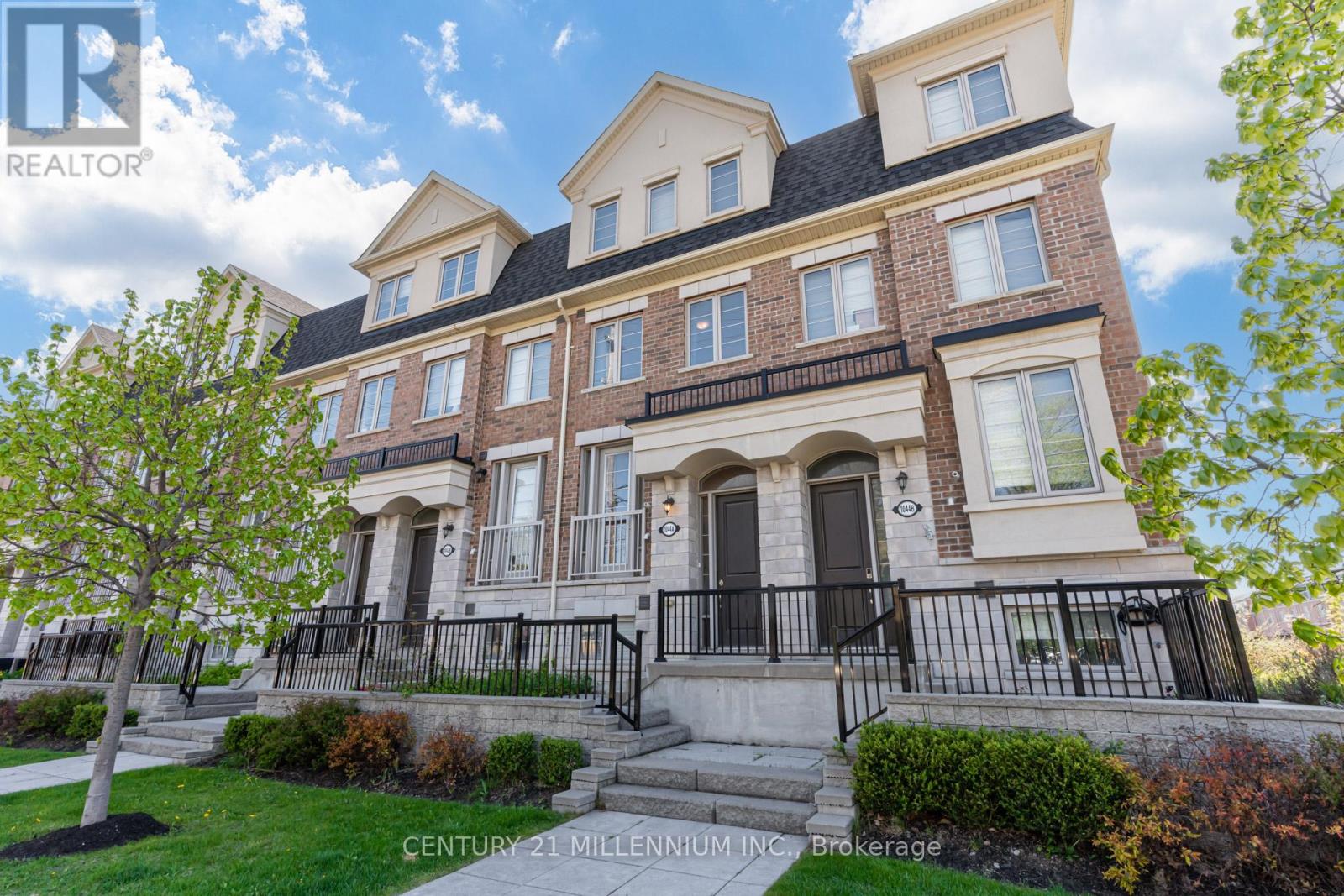1044A ISLINGTON AVENUE|Toronto (Islington-City Centre West), Ontario M8Z0E7