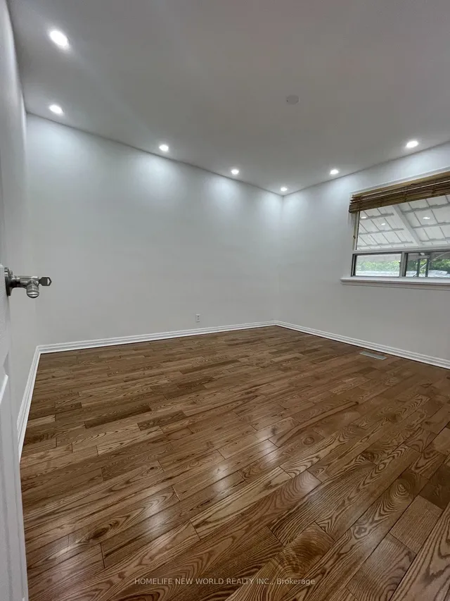 Additional image 12 of 30 Habitant Dr