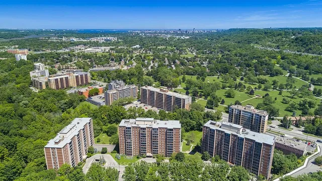 Additional image 46 of 1964 Main St Unit 1001