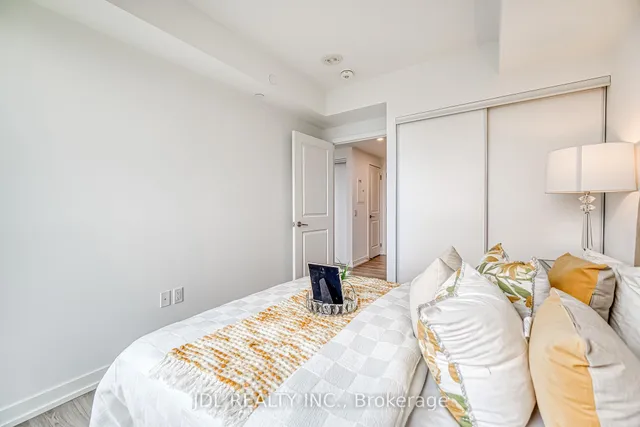 Additional image 23 of 395 Bloor St Unit 3910