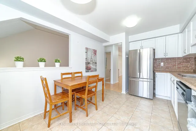 Additional image 30 of 2780 Eglinton Ave Unit 3