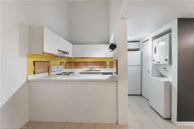 Additional image 16 of 50 Main St Unit 202