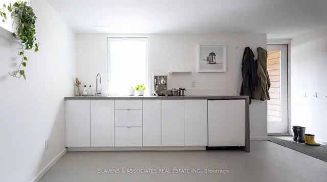 Additional image 9 of 251 St Clarens Ave